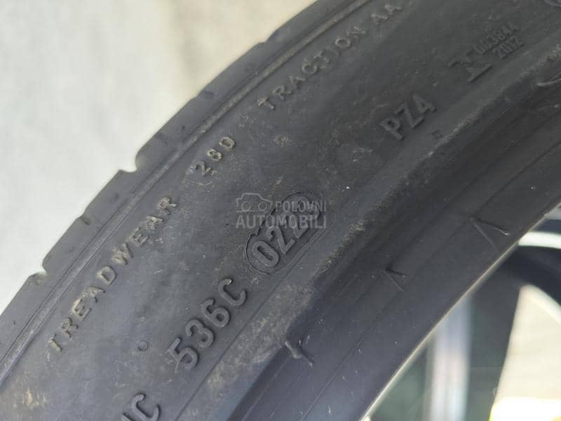 Pirelli 295/35 R21 Letnja