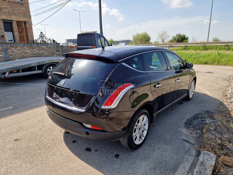 Lancia Delta ZA TRGOVCE