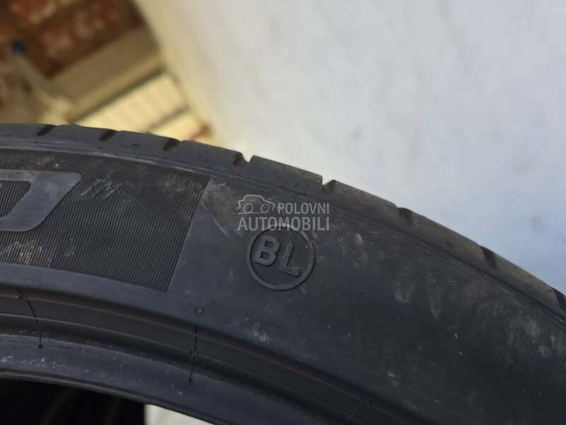 Pirelli 265/40 R21 Letnja