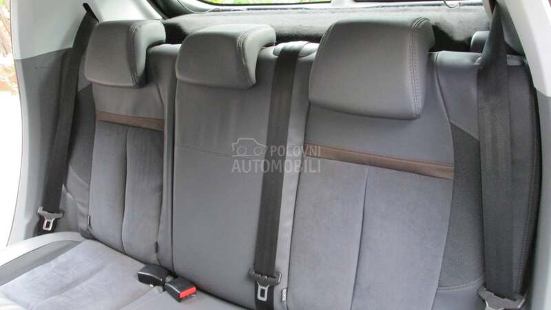 Peugeot 208 1.6HDI ALLURE