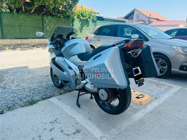 Aprilia RST futura 1000