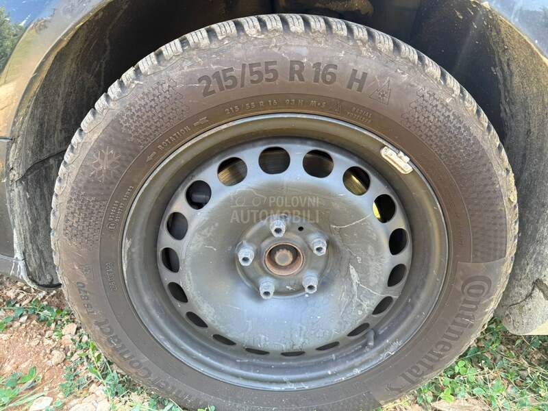 Continental 215/55 R16 Zimska