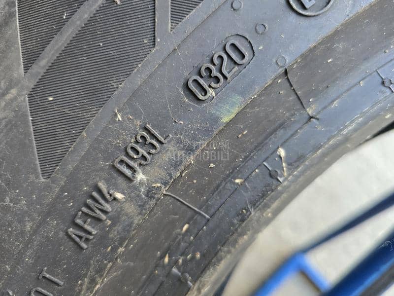 Continental 255/60 R18 Letnja