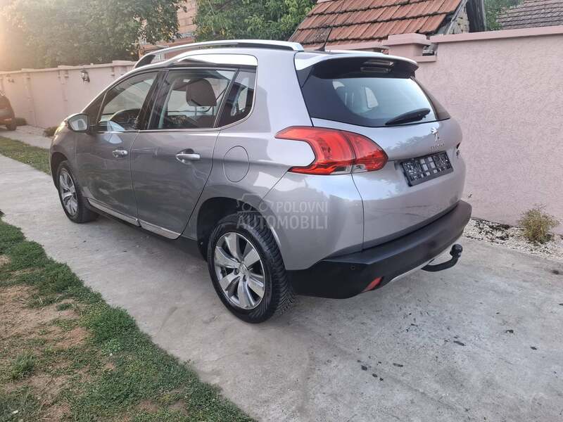 Peugeot 2008 ALURE servisn.a