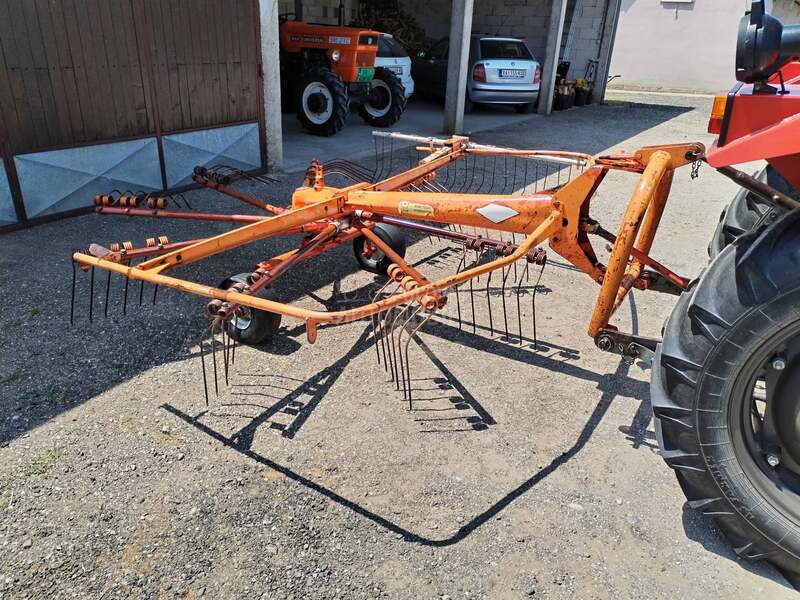 Kuhn GA300
