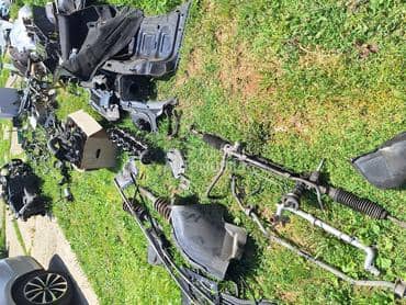 Alfa Romeo 166 2002. god. -  kompletan auto u delovima