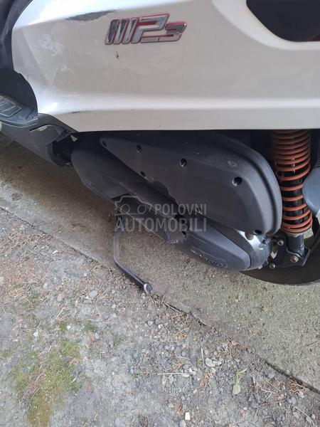 Piaggio MP3