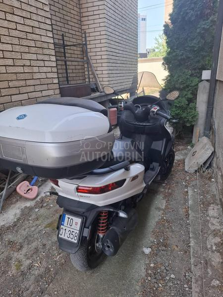 Piaggio MP3