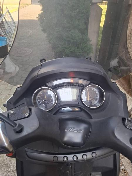 Piaggio MP3