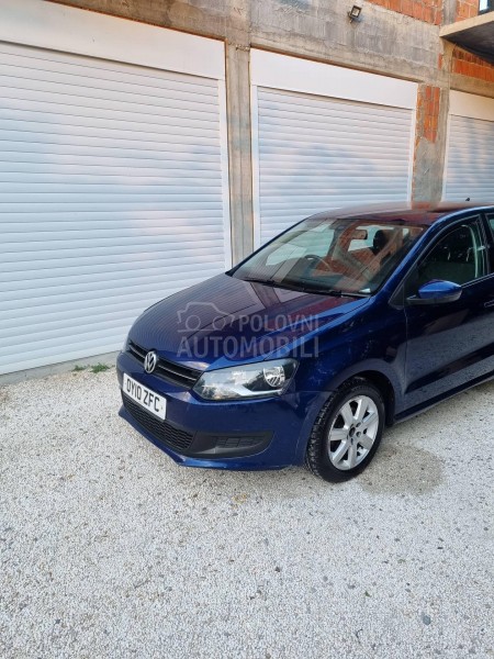 Volkswagen Polo 2010. god. -  kompletan auto u delovima