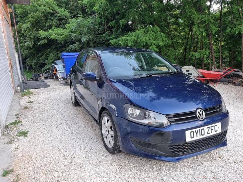 Volkswagen Polo 2010. god. -  kompletan auto u delovima