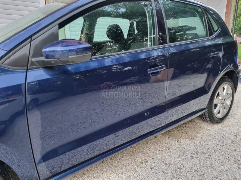 Volkswagen Polo 2010. god. -  kompletan auto u delovima