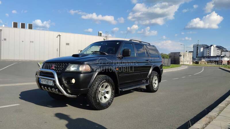 Mitsubishi Pajero Sport 