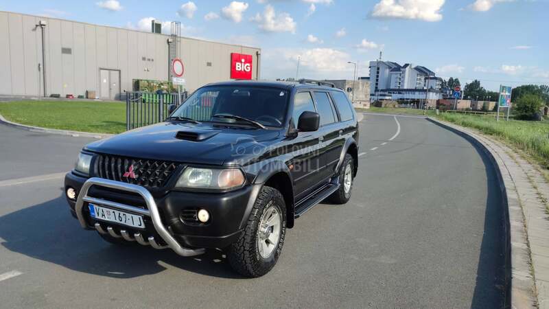 Mitsubishi Pajero Sport 