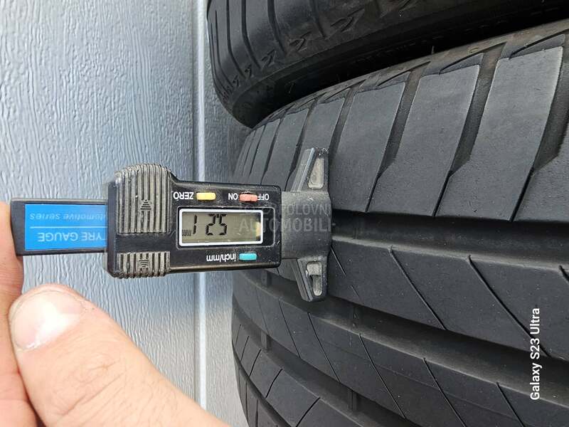 Bridgestone 225/40 R18 Letnja