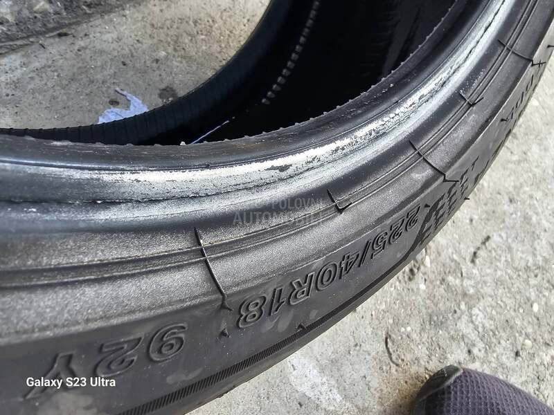 Bridgestone 225/40 R18 Letnja