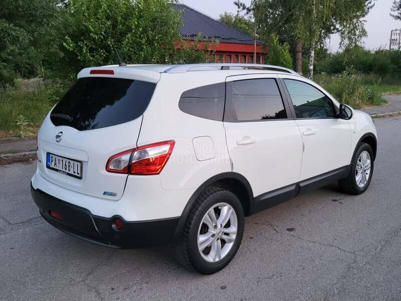 Nissan Qashqai + 2 1.5 dci