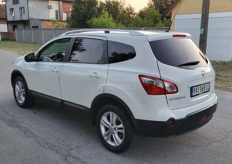 Nissan Qashqai + 2 1.5 dci
