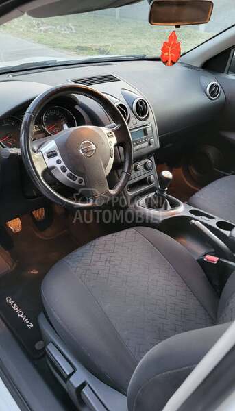 Nissan Qashqai + 2 1.5 dci