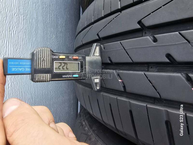 Hankook 215/65 R17 Letnja