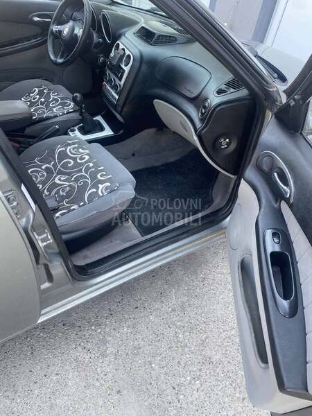 Alfa Romeo 156 1.9