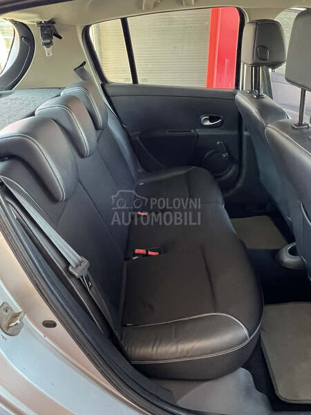 Renault Clio P L I N
