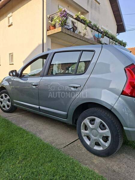 Dacia Sandero 1.6mpi