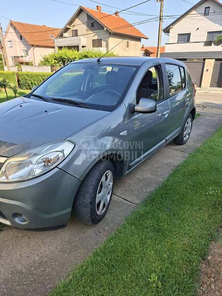Dacia Sandero 1.6mpi