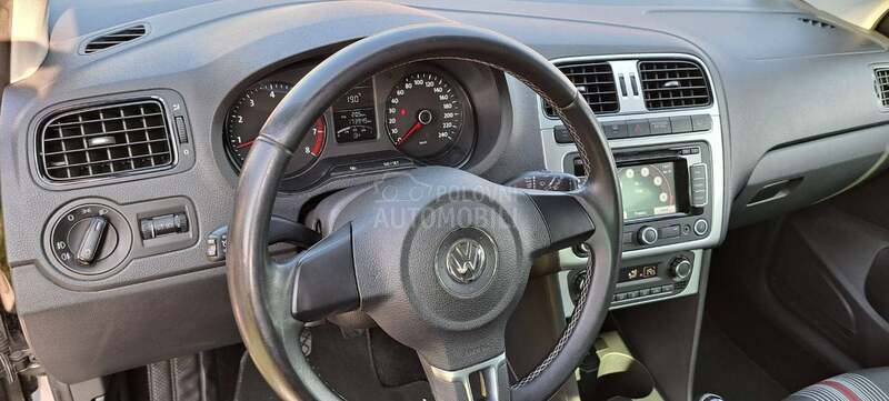 Volkswagen Polo 1.2 MATCH