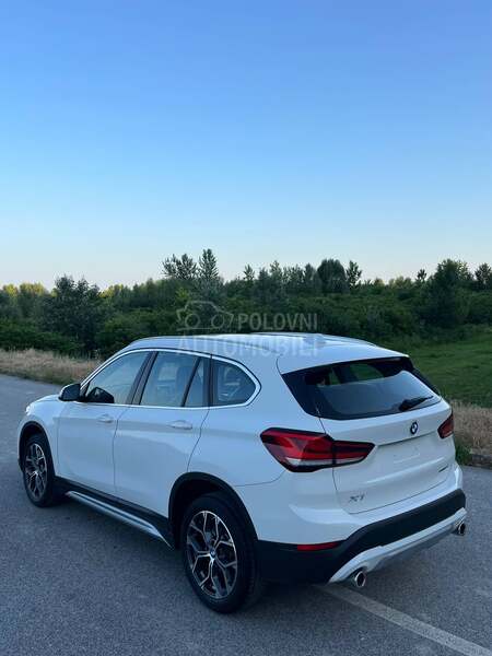 BMW X1 18D/sDrive/X line