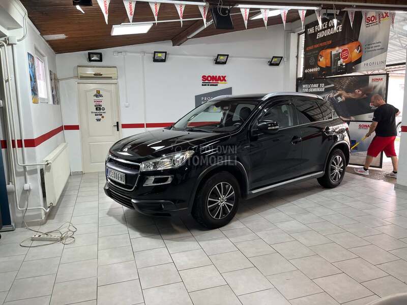Peugeot 4008 