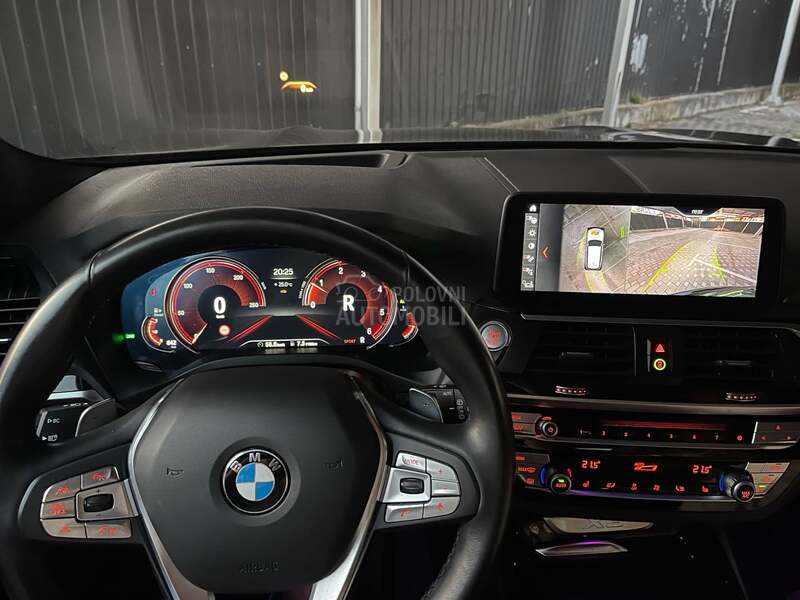 BMW X3 X-line Xd/ACC/360