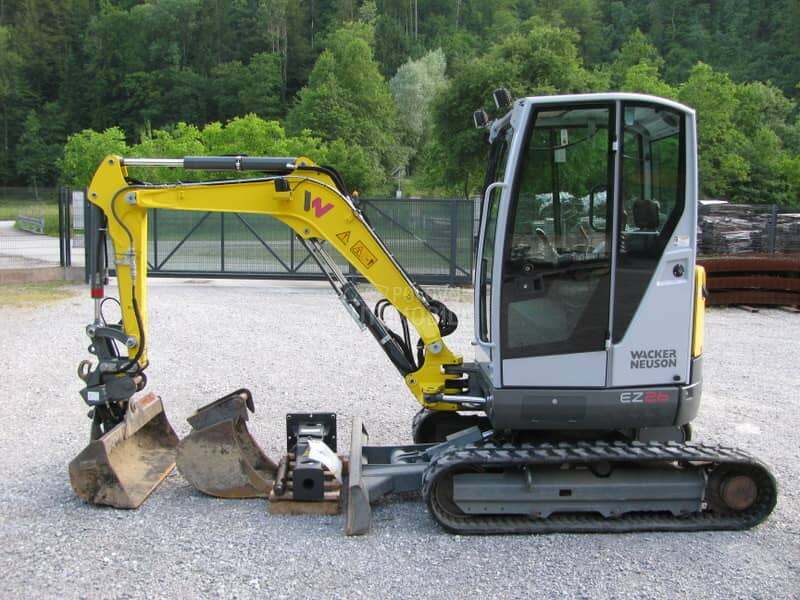 Wacker EZ26 sa 2 kašike i čekič