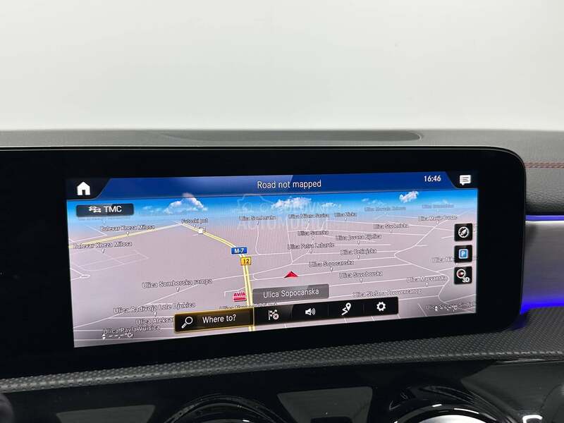 Mercedes Benz CLA 200 AMG LINE PAN AMB