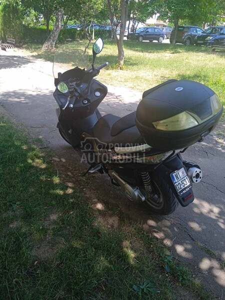 Kymco HXCITING