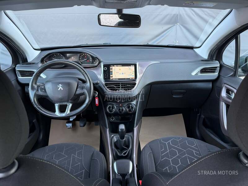Peugeot 2008 1.6 HDI ALLURE