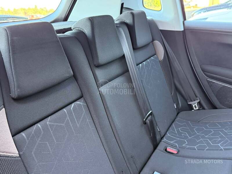 Peugeot 2008 1.6 HDI ALLURE