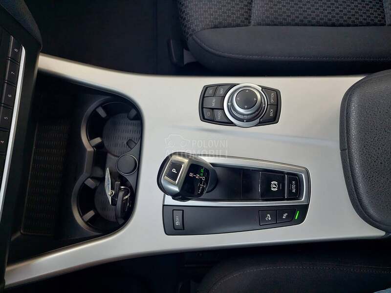 BMW X3 2.0D XDRIVE NA.VI