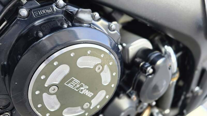Suzuki B KING 1340