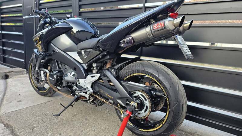 Suzuki B KING 1340