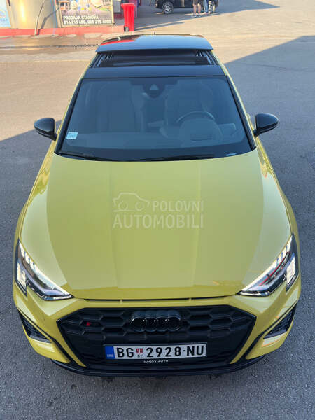 Audi S3 quattro /pano
