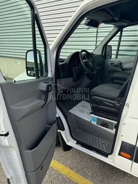 Volkswagen Caddy Maxi 2.0 tdi