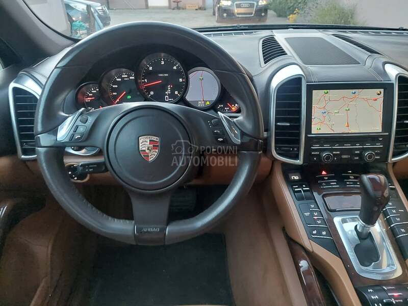 Porsche Cayenne 3.0TDI HIT 15399