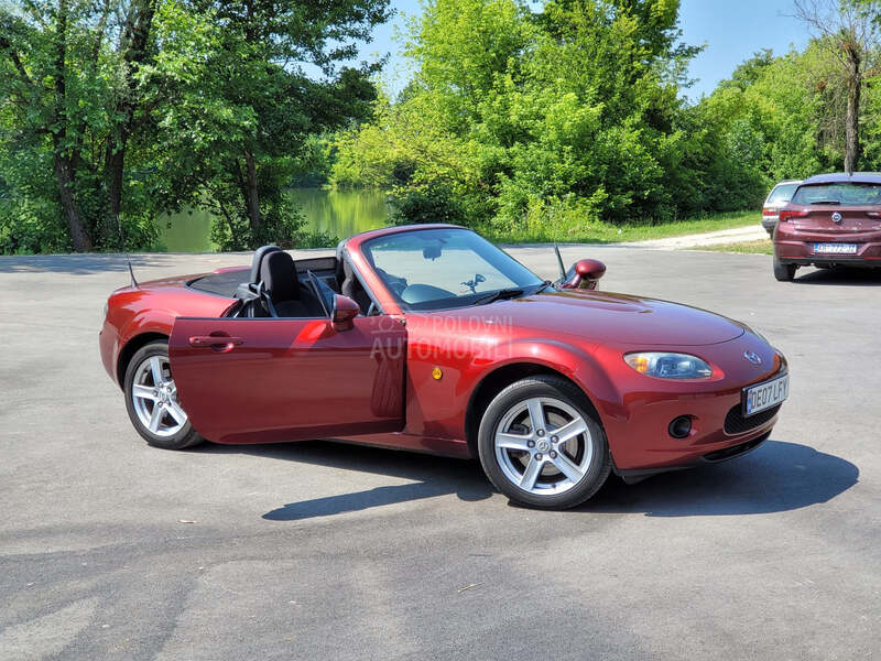 Mazda MX-5 2.0