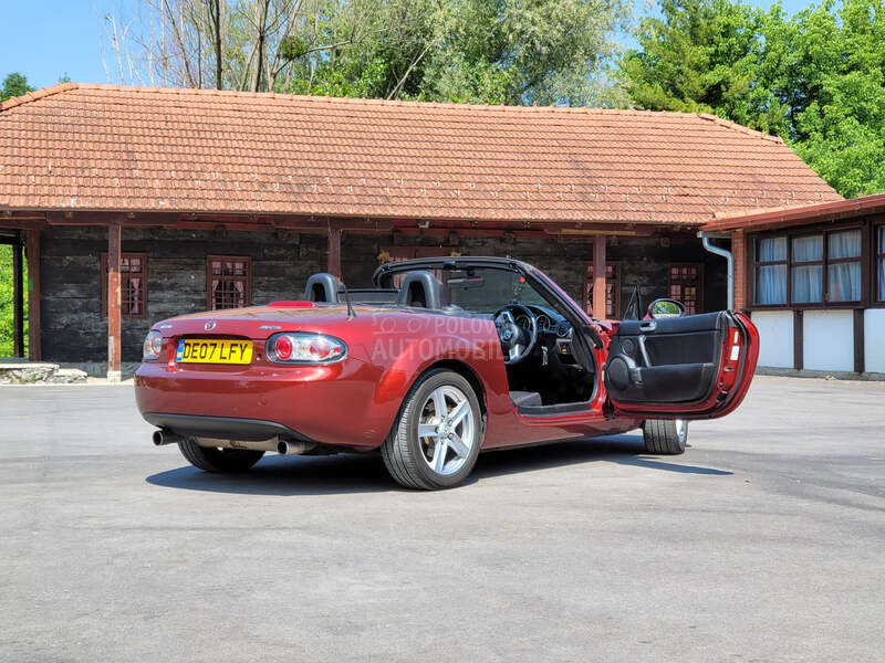 Mazda MX-5 2.0