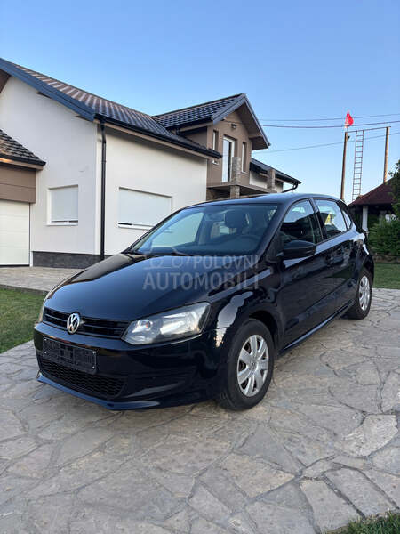 Volkswagen Polo N a v i g a c i j a