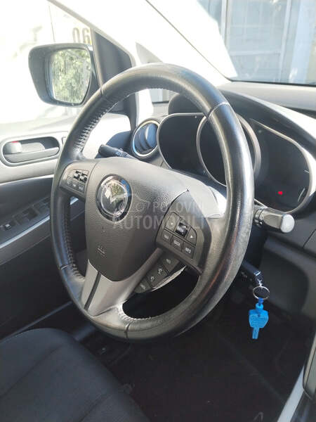 Mazda CX-7 