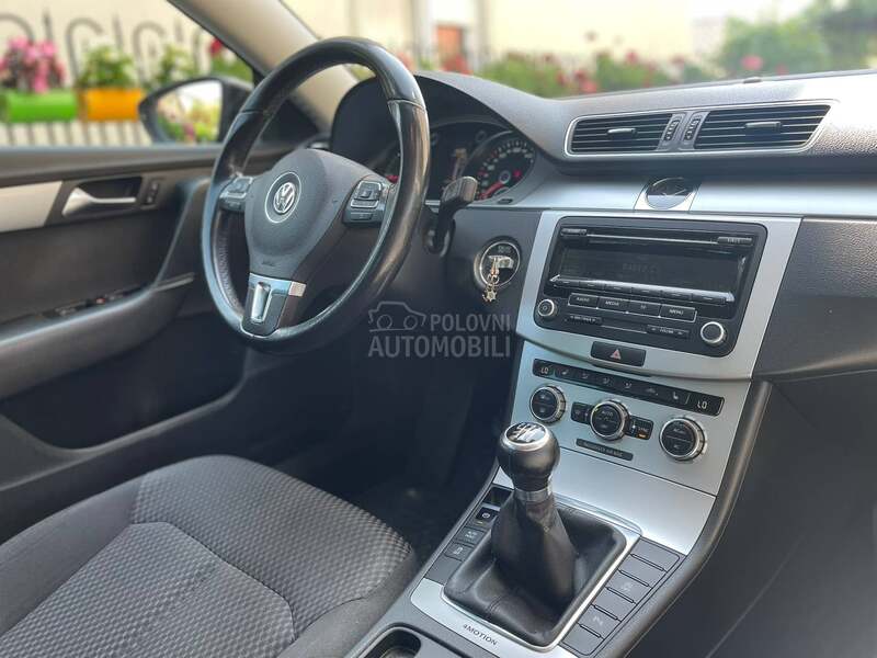 Volkswagen Passat B7 