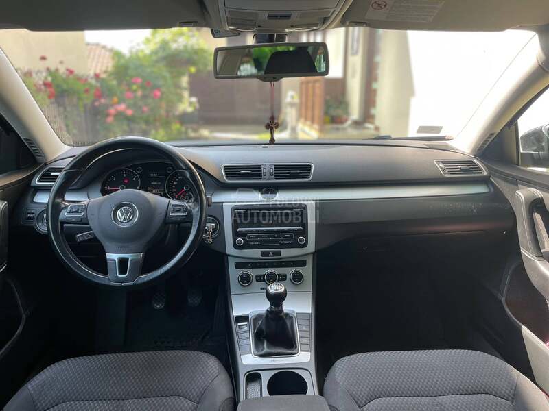Volkswagen Passat B7 