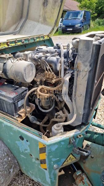 Ammann AV 33